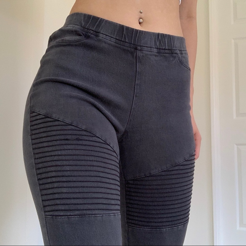 Charcoal jeggings